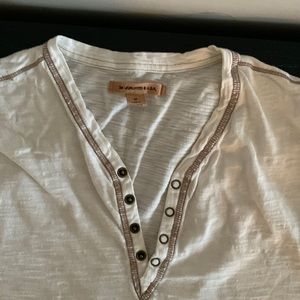 John Varvatos Henley. Slightly off white. Size M. Excellent condition.
